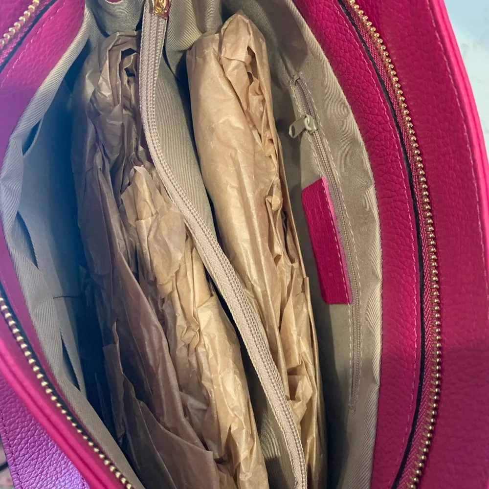 German Fuentes bag, NWT, Hot Pink Leather, Made in Italy, a beauty!